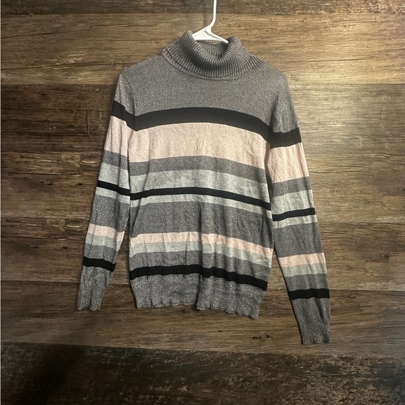 Joseph A Gray Black Turtleneck Sweater with Cowl Design - Picture 1 of 10